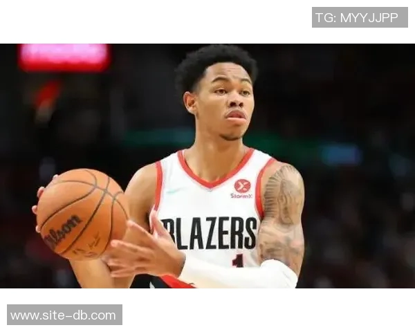 马祖拉称赞安芬尼西蒙斯创造机会能力与自豪防守表现